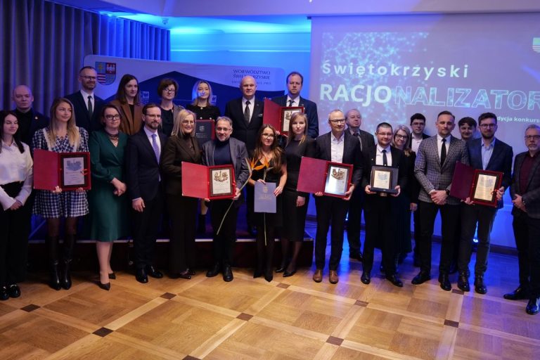 Naukowcy UJK nagrodzeni na gali „Świętokrzyski Racjonalizator”
