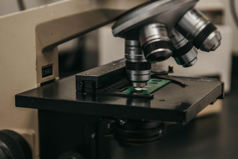Nowy patent z udziałem UJK – innowacyjne rozwiązanie dla wzmacniania gruntów